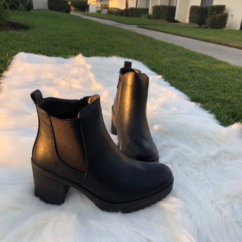 Bratz Booties - Picture 4 of 4
